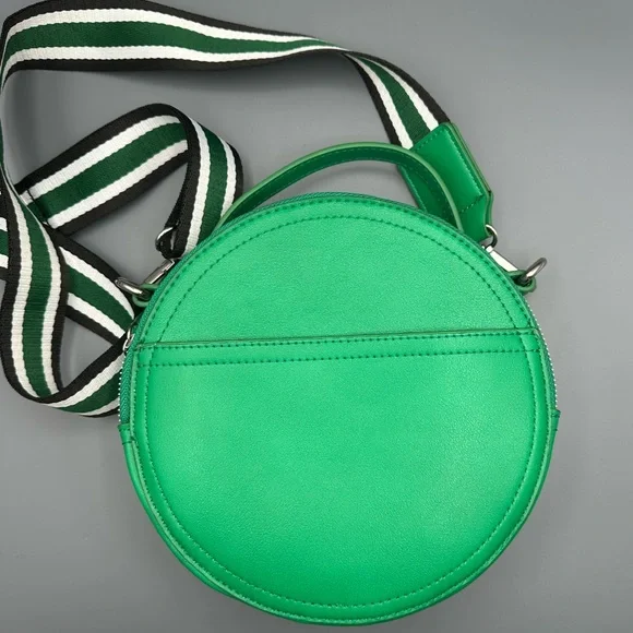 Seven Hills Faux Leather Kelly Green Circle Bag Sporty Crossbody Strap - Picture 2 of 14